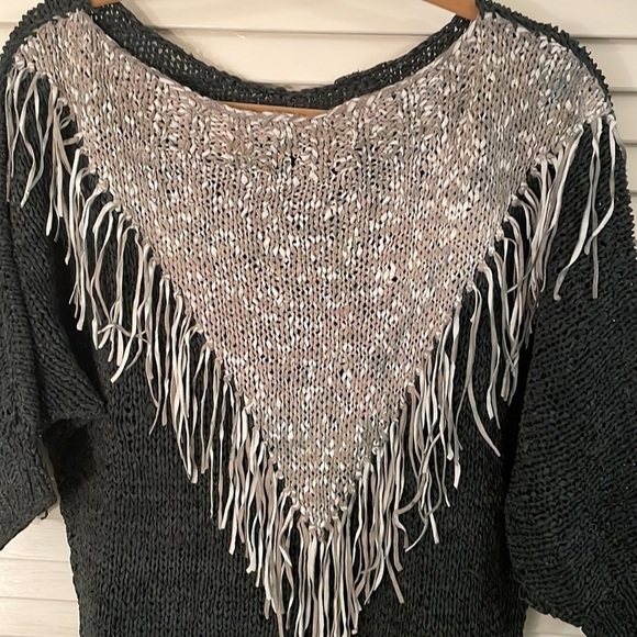 Crochet Leather Top with Contrasting White V Shape Fringe - Picture 2 of 6